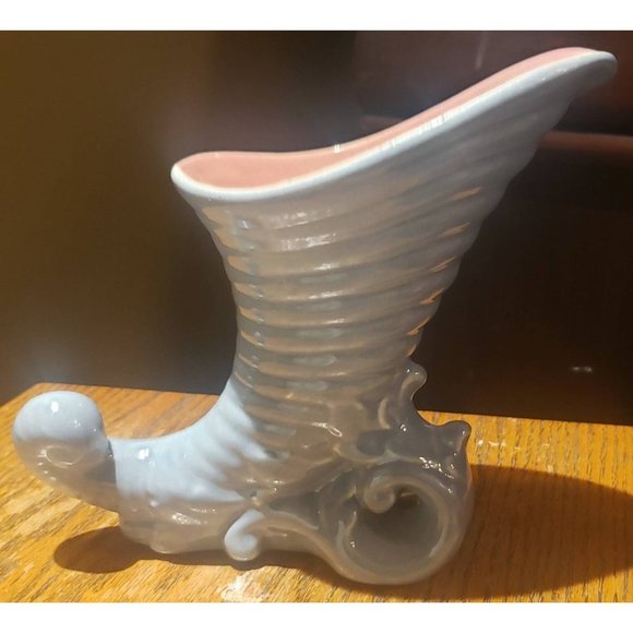 McCoy Blue Plenty of Hope*McCoy Pottery*1940s Vase* Cornucopia Vase - Picture 2 of 7